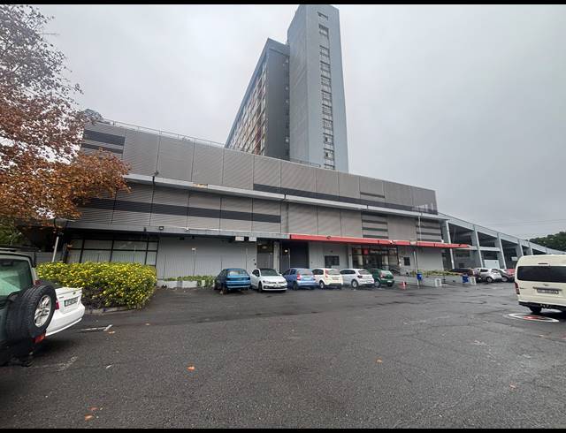 3,570M² CO-WORKING SPACE TO LET IN EDGEMEAD